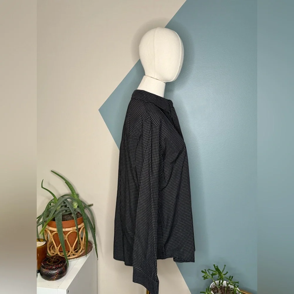 Lauren Ralph Lauren Women’s Black Grid Check Button Down Blouse Size L - Picture 4 of 13